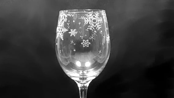 6 20 Ounce Snowflake Wine Glasses Custom Engraved Wine | Etsy