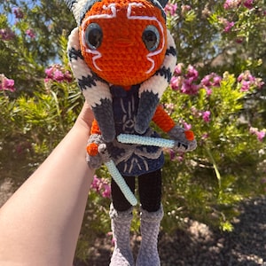 Dual Wielding Apprentice - Space Girl - Amigurumi PDF Crochet Pattern - DIGITAL ONLY