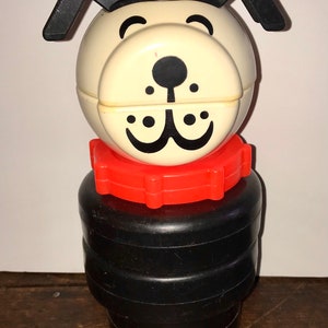 vintage 1976 Fisher Price little people lucky dog stacking toy number 659
