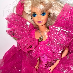 Happy holiday sales barbie 1990