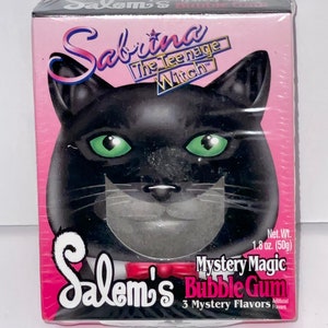 vintage 1998 TV show Sabrina the teenage witch Salem’s mystery magic  fortune telling bubble gum candy MISP