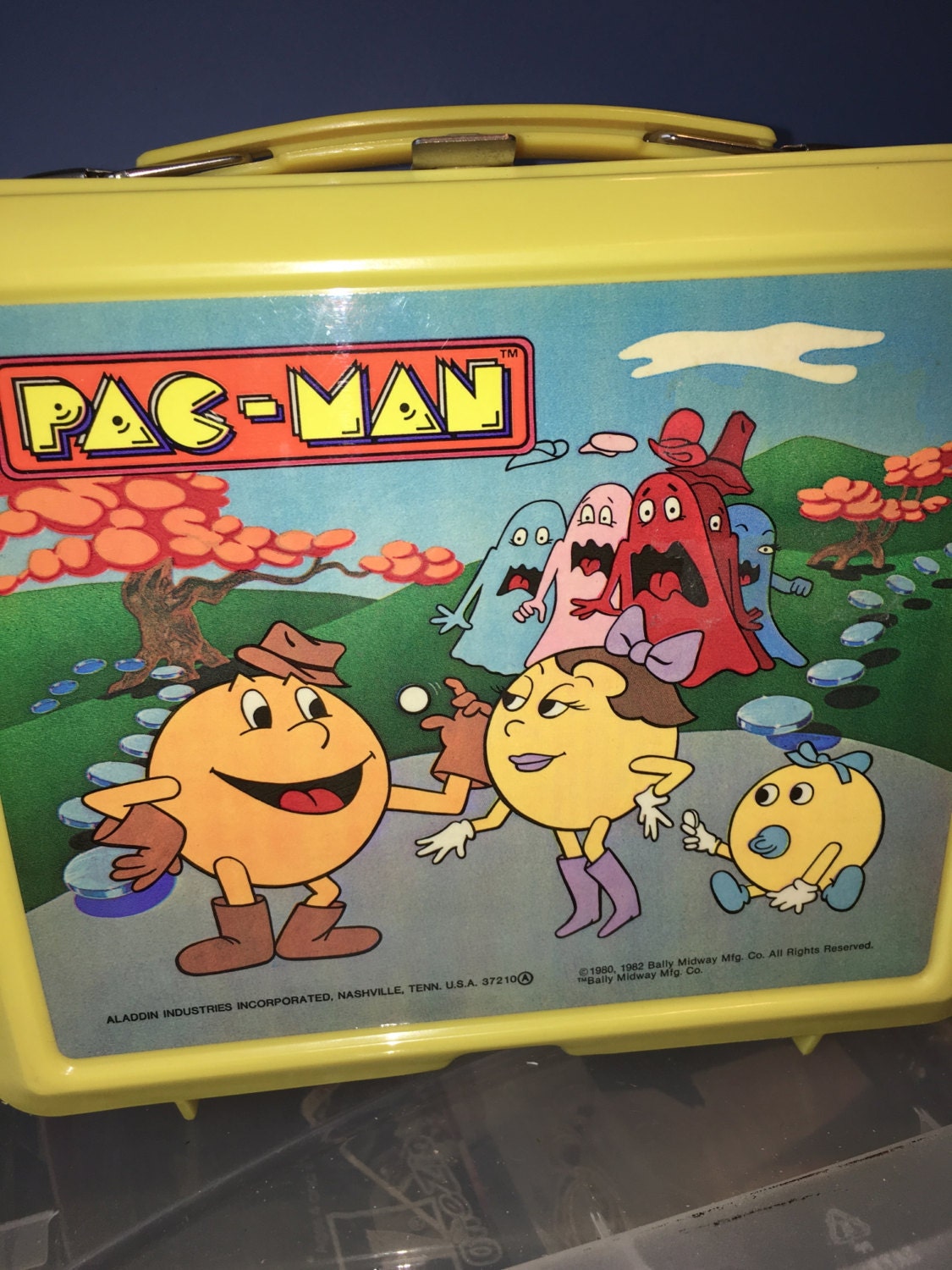 Vintage 1983 Aladdin Midway Pac Man Video Game Plastic Lunch Box