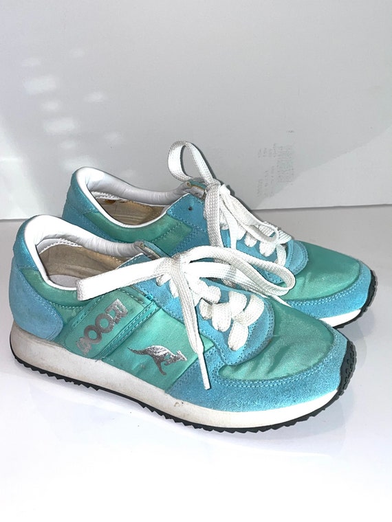vintage Kangaroos ladies blue and aqua tennis shoe