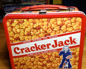 vintage  Aladdin industries Borden Inc, Cracker Jack treat metal lunch box lunchbox RAD