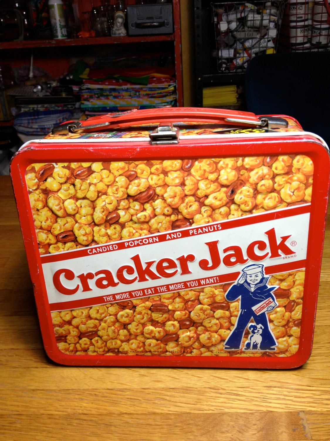 Vintage Aladdin Industries Borden Inc, Cracker Jack Treat Metal