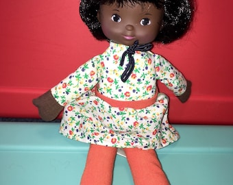 vintage 1978 Fisher Price childs plush African American Elizabeth mini doll number 242 with wrap skirt