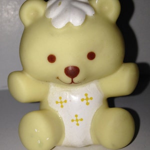 1982 American Greetings Strawberry Shortcake friend Butter Cookie jelly bear pet