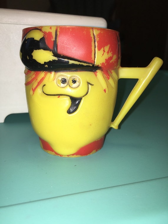 Vintage 1969 the Pillsbury Co funny face drink mix promo cup