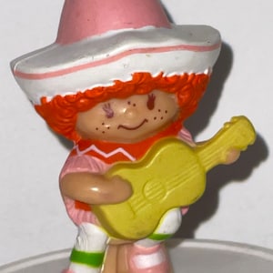 1983 American Greetings Strawberry Shortcake Cafe Ole PVC