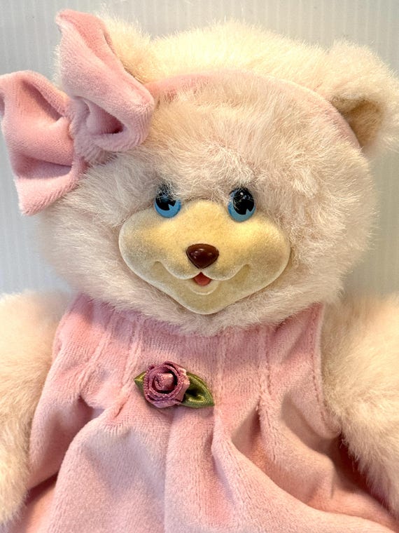 Vintage 1998 Fisher Price Briarberry Bears Sarah Berry 9” Plush