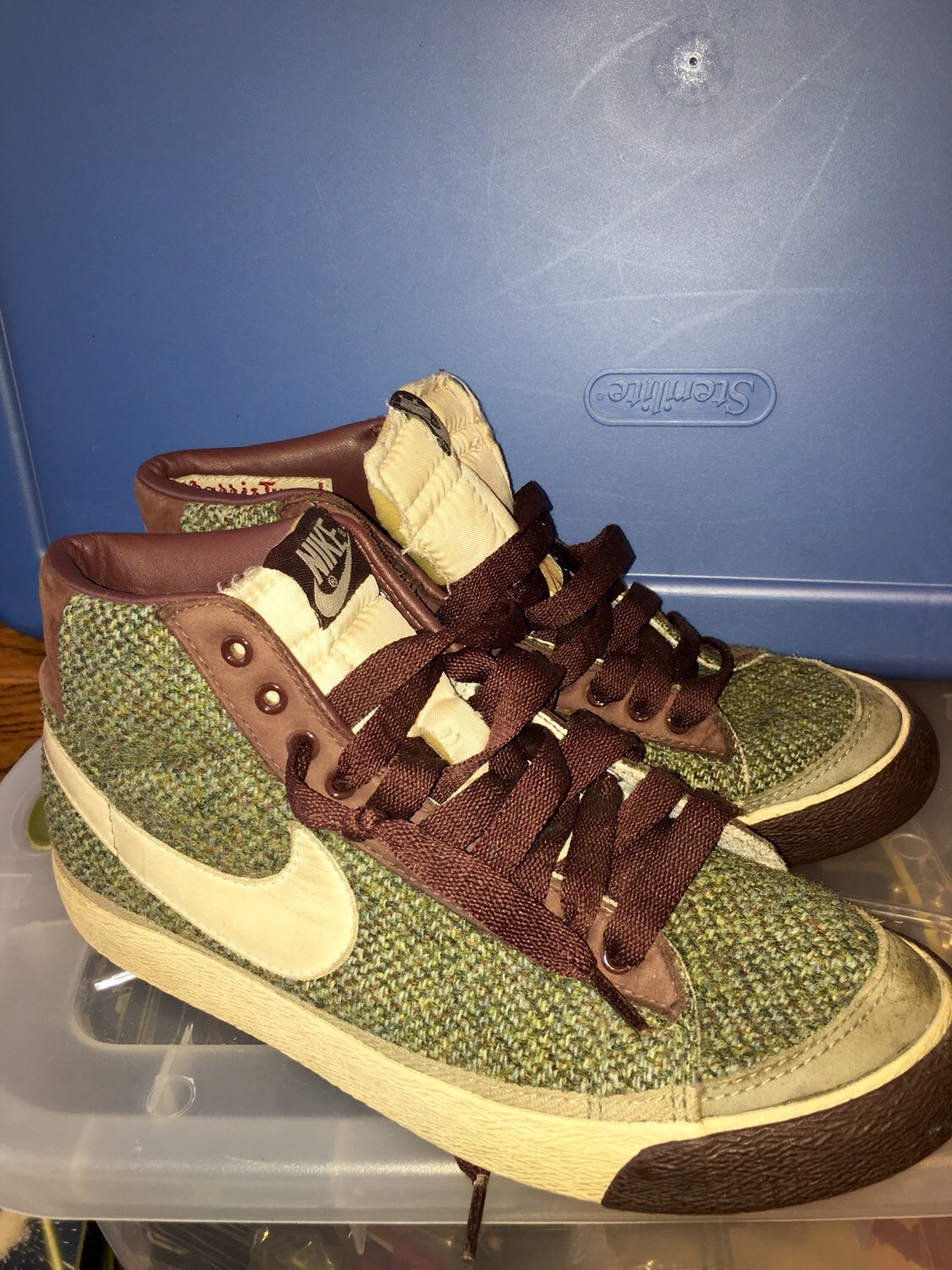 nike tweed