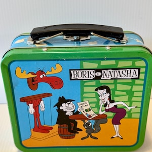 vintage 1997 Ward productions  Rocky n Bullwinkle Boris and Natasha cartoon MINI metal lunchbox collectible