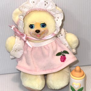 vintage 1999 Fisher Price Briarberry Bears newborn baby Julie 6” plush bear