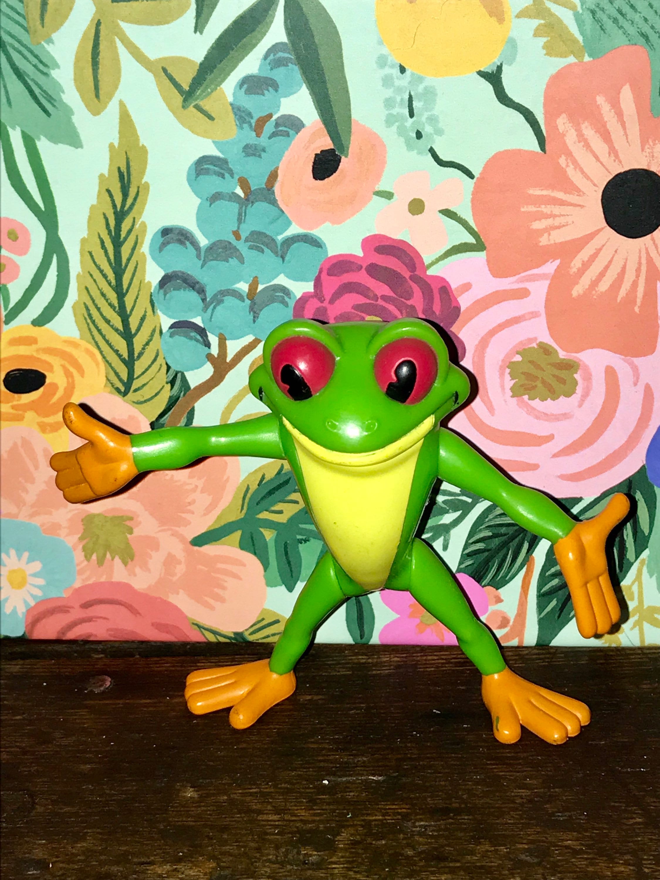 Vintage 2000 Rainforest Cafe Cha! Cha! Frog Wild Bunch Animal Pvc