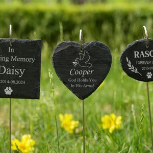 Engraved Pet Garden Stone with Hanging Stake, Pet Memorial Garden Stone, Pet Memorial Stone Garden Sign, Pet Grave Marker, Pet Memorial Gift