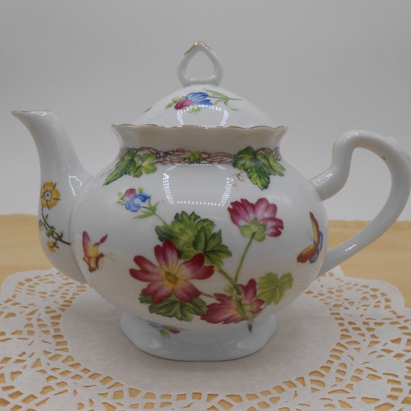 Andrea by Sadek "Winterthur" Flowers and Butterflies Porcelain Teapot, Andrea by Sadek teapot, Andrea by Sadek Butterflies Teapot