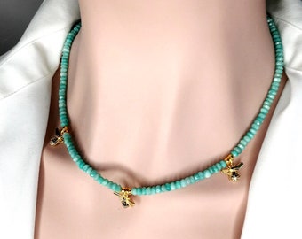 Collier en amazonite, collier avec breloques abeille, collier de perles délicat, cadeau de pierres précieuses en amazonite bleue pour elle