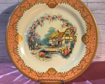 Vintage baret-ware cottage blikken bord – roze bloementuin – 10 inch, gemaakt in Engeland (ca. jaren 1950)