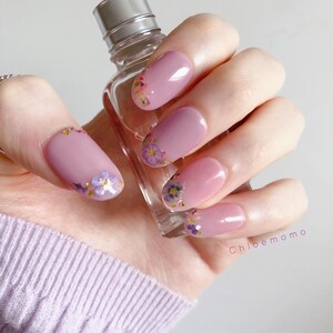 Soft Purple Floral Press On Nails, Purple Dried Flower Design, Handmade Reusable Elegant False Nails, Spring Wedding Nail Set