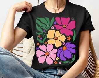 Boho Flower Graphic Tee for Women | Wildflower Boho Shirt | Floral Aesthetic T-Shirt | Bohemian Style Graphic Tee | Retro Flower Tee