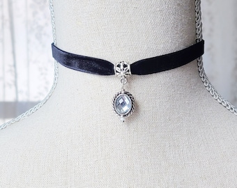 Black Velvet Choker with Silver Pendant, Historical Jewelry, Victorian Jewelry