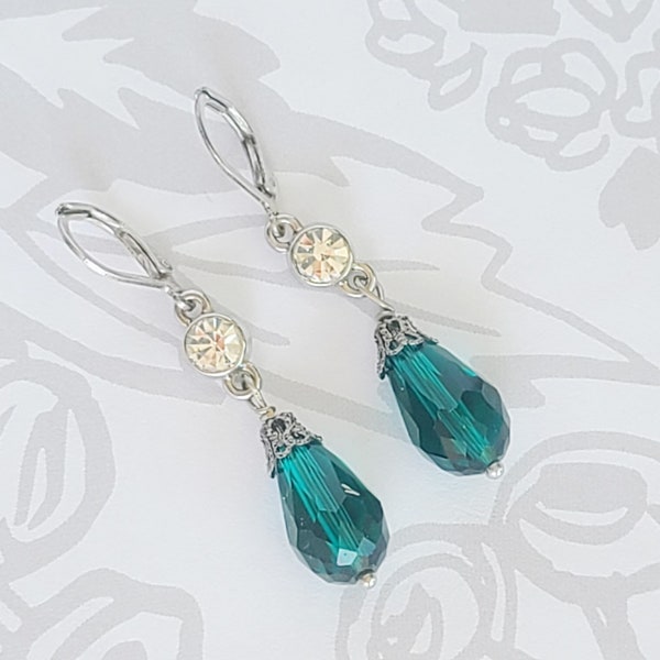 Art Deco Earrings For 1920's Jewelry Green Teardrops  Historical Jewelry For Art Deco Costume Great Gatsby Style Jewelry