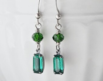 Emerald Green Rhinestone Art Deco Earrings, Silver Plated