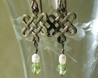 Celtic Knot Earrings with Peridot and Pearl Scottish Jewelry Irish Jewelry Outlander Inspired Celtic Jewelry