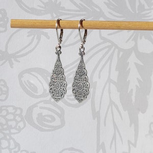 Silver Vine Earrings Long Dangle Earrings Silver Nature Jewelry Teardrop Style Vine Ivy Leaf image 2