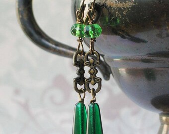 Art Deco Green Czech Glass Earrings, Downton Abbey Inspired,  Long green Deco Earrings, 1920's Jewelry, Great Gatsby, Emerald Green Jewelry