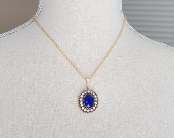 Sapphire Blue Pendant Necklace, Blue and Gold Jewelry, Dark Blue Necklace for Her, Blue Halo Necklace