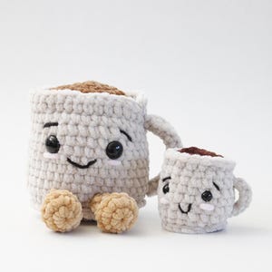 Paquete de patrones de crochet para peluches de taza / Juguete amigurumi de taza de café (2 tamaños) (Patrón PDF)