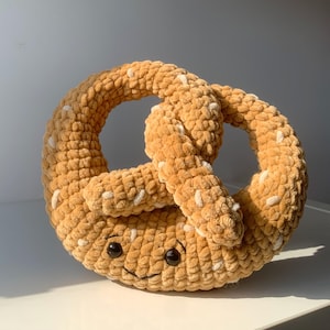 Crochet Pretzel Plush Pattern | Cute Amigurumi Snack PDF | Kawaii Crochet Food Toy