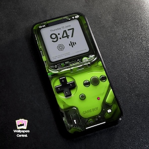 Sfondo Gameboy retrò 4K con custodia verde e nera / Sfondo 4K / Sfondo iPhone / Sfondo AI / Sfondo telefono / Sfondo console / HD