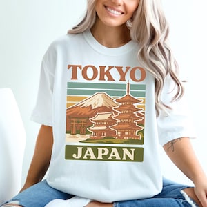 Tokyo Japan Shirt Retro Travel Graphic Tee Mount Fuji Vintage Japan Souvenir Japanese Aesthetic Comfort Colors T-Shirt Cute Japan Souvenir