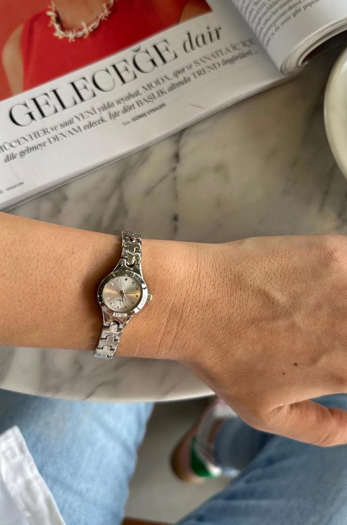 Vintage Inspired Black Oval Women’s Watch–Retro Style Silver Bracelet –Elegant Tonneau Dial Watch,Minimalist Watch,Wife Gift-Bestfriend Gift