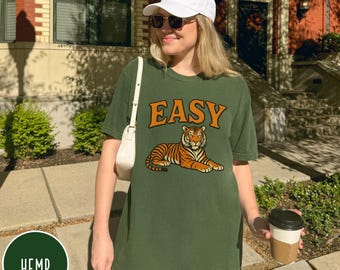 Comfort Colors Easy Tiger Tee, Retro Boho Graphic Shirt, Unisex Oversized Casual Wear, Trendy Statement Apparel
