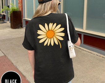 Comfort Colors Daisy Shirt, Retro Floral Graphic Tee, Vintage Flower Design, Summer Outfit Gift, Retro 70s Style Apparel, Groovy Top