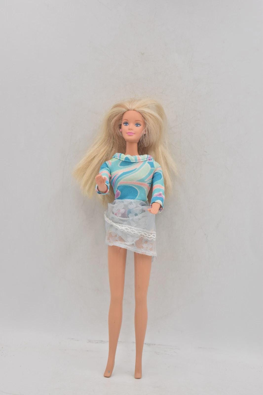 boneca barbie antiga mattel indonésia 1966. | Brasil