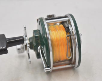 3d Printed Wall Mounted Bait Caster Reel Holder - Etsy 3d Printed Wall Mounted Bait Caster Reel Holder - Etsy
