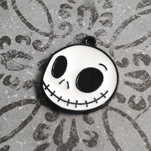Jack Skellington Halloween Charms, Pumpkin King Charms, Skull Charms para joyas de Halloween, Skeleton Charms para pendientes y pulseras
