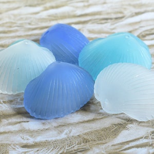 Sea Glass Shell Shaped Focal Bead 2pcs / Beach Glass Seashell /Recycled Glass Beads/Frosted Glass/ Beach Glass Jewelry/Sea Glass Beads