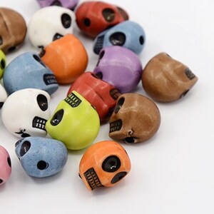Colorful ABS Skull Beads for Halloween, Skull beads for DIY Bracelets, Halloween Jewelry Beads, Day Of The Dead Beads, Plastic skull beads