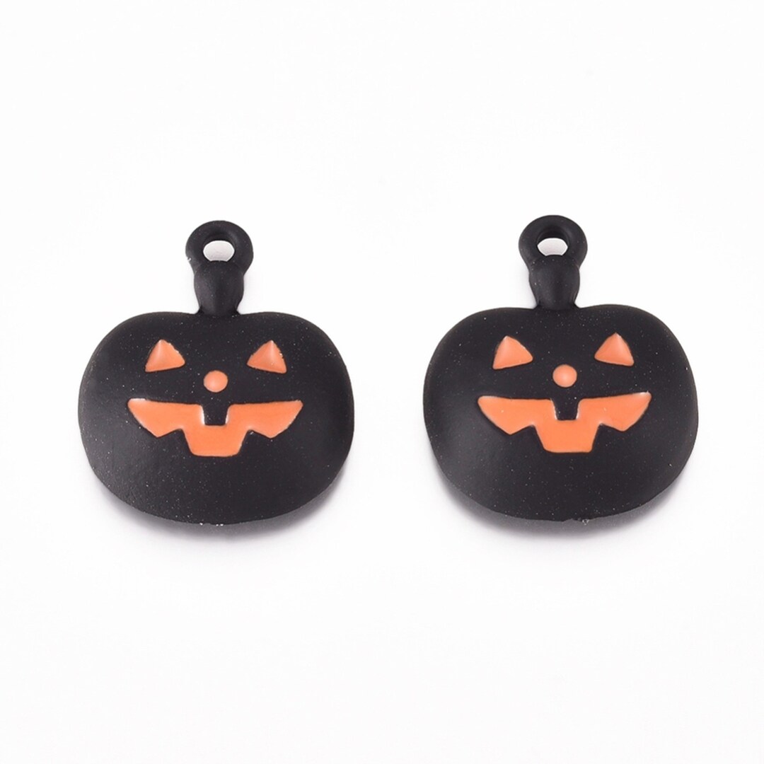 Pumpkin Halloween Charms With Black Enamel Finish, Jack O' Lantern ...