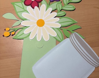 Porta tarjetas de regalo con ramo de flores hecho a mano