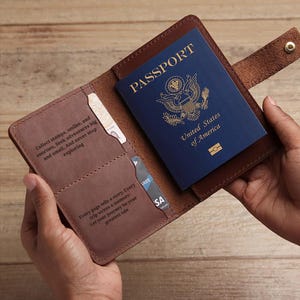 Leather Passport Wallet, Personalized Travel Wallet, passport case, leather passport holder, Honeymoon gift, Gift for Traveler