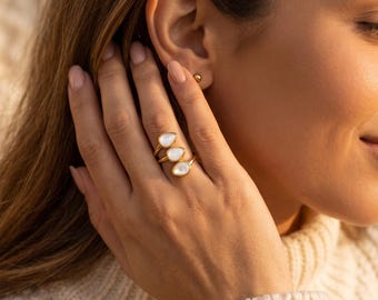 Minimalistische ring met bladgoud, roestvrijstalen damesring, botanisch stapelbaar sieraad, jubileumcadeau voor haar
