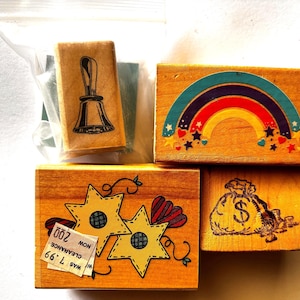 Lote de (4) sellos de goma vintage con diseño de estrellas del lunes y arcoíris de Bell
