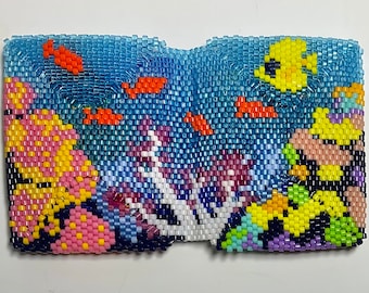 海の生き物ビーズの本の説明、グラフ、パターン、ビーズ織りの本の作り方
