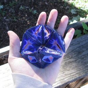 Black Hole, Pattern for a Kaleidocycle, Charts and Colorway, Toy ...
